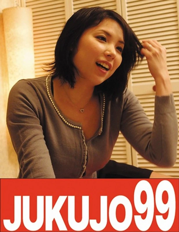 J-99072 第一次出演成人影片！33岁的美丽可爱的妻子，人生中第一次参与三人性行为片段拍摄。