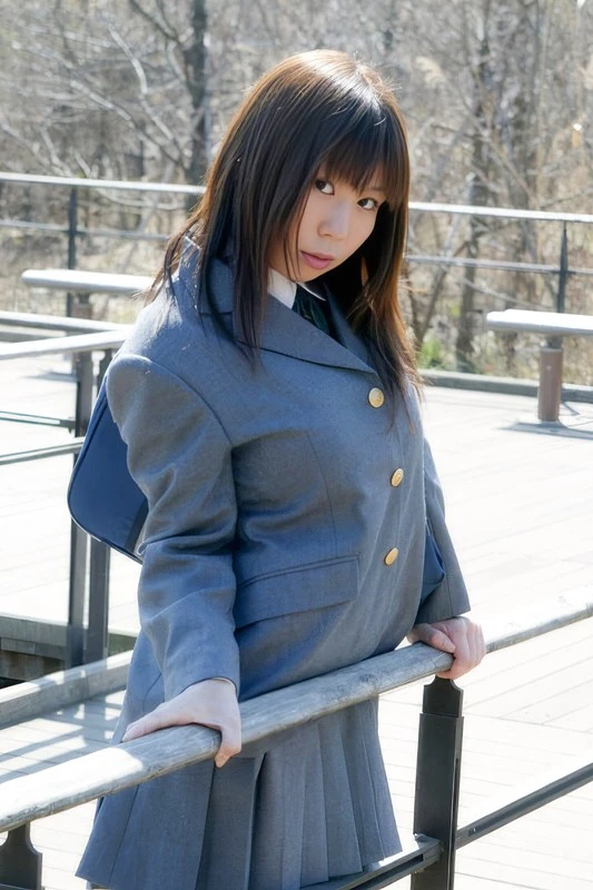 INMR-032 【淫漏裸流 FILE.032】