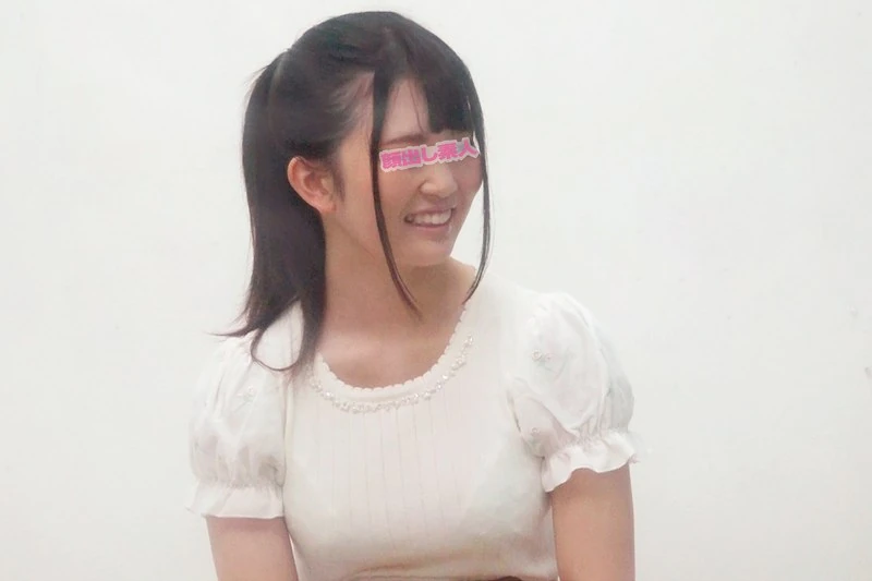 DKRA-03001 一般男女モニタリングAV中，一名素人女郎挑战极限，面对巨乳的女大学生，进行人生首次的上下同时刺激，3P连续高潮！羞耻感与快感加倍，集体爱抚下，这位女大学生在极度愉悦中达到中出し！